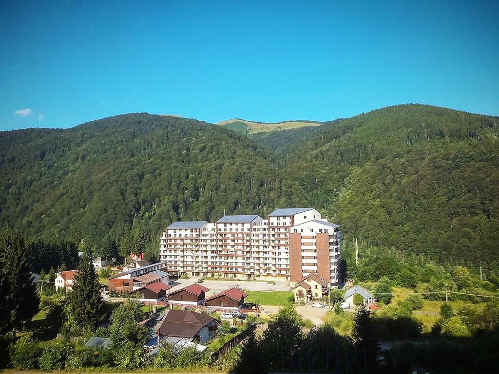 George Apartment Sinaia Luaran gambar