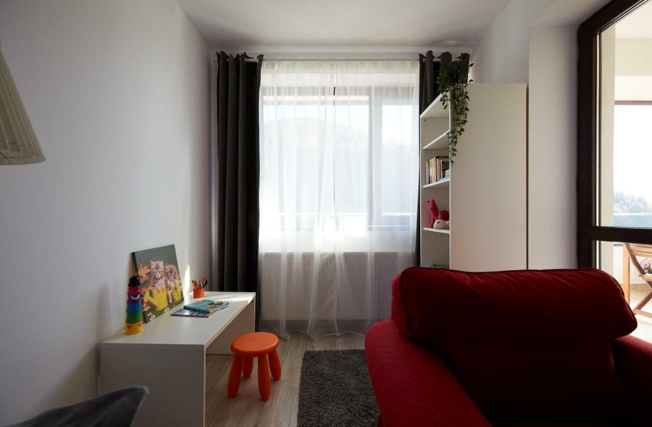 George Apartment Sinaia Luaran gambar